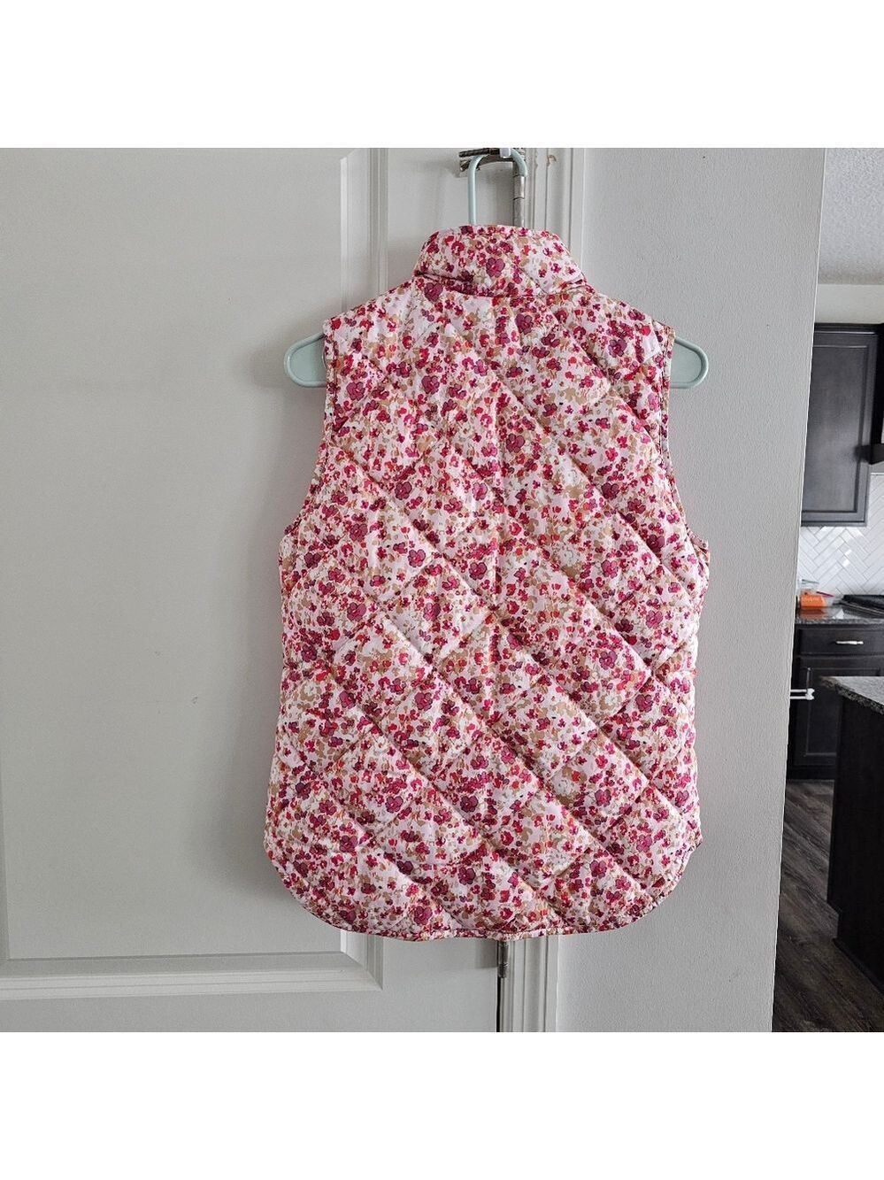 J. Crew Puffer Vest With Snap Pockets - Picture 6 of 7